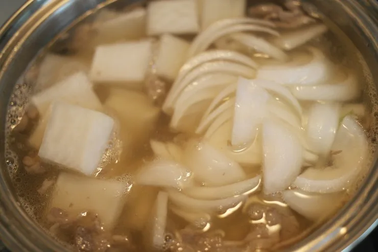 영양가득 소고기 무국 !
