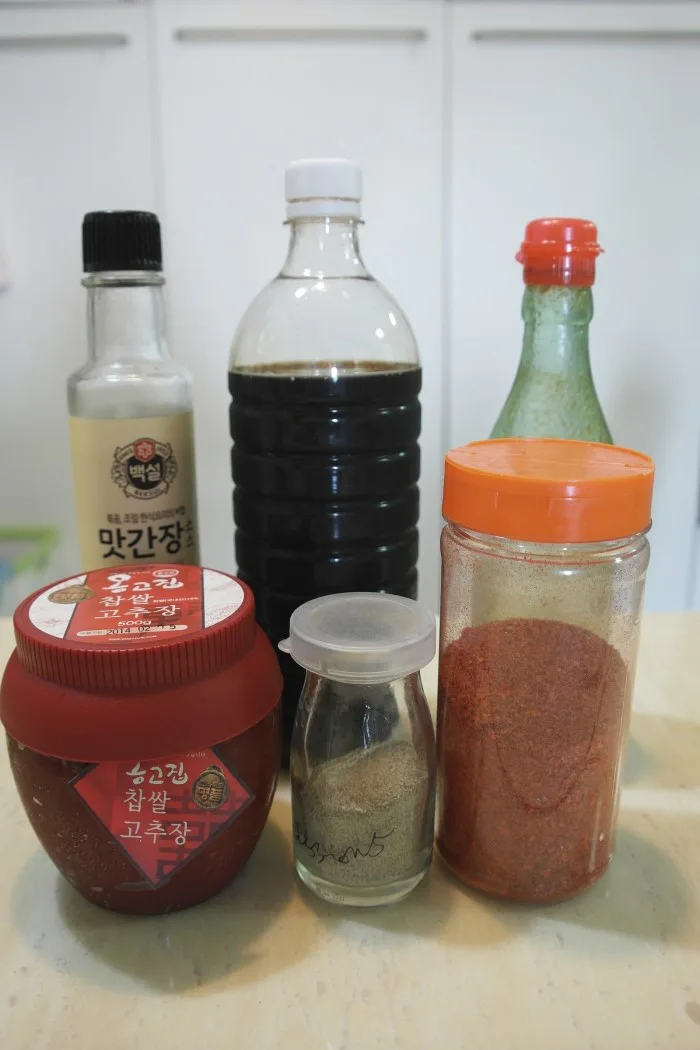 매콤한 게 땡길 땐 ? 오징어 볶음으로 밥 한 그릇 뚝딱 !