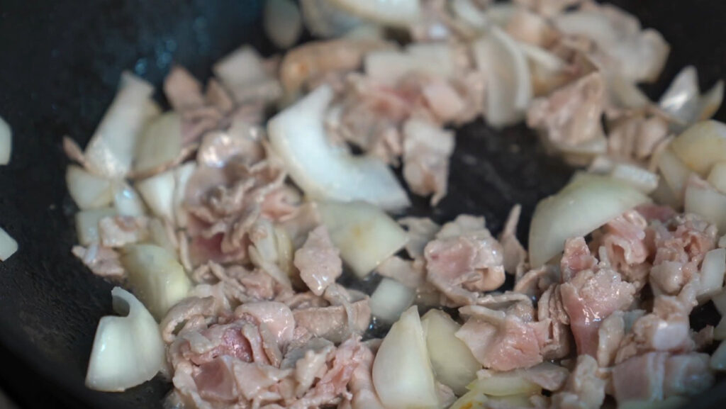 짜장라면의 재탄생! 삼겹살과 양파로 만드는 간짜장라면 12 10 2