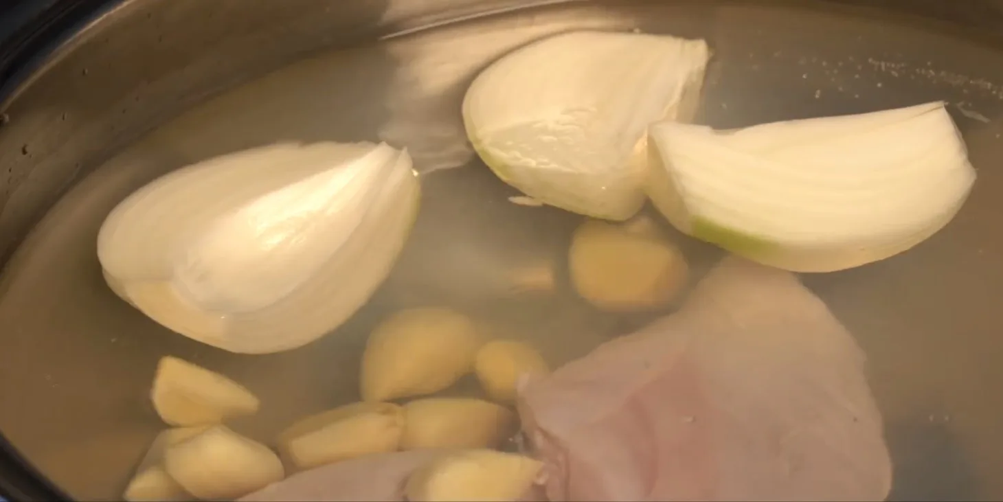닭칼국수 만들기 닭가슴살 요리 건강식 보양식 레시피