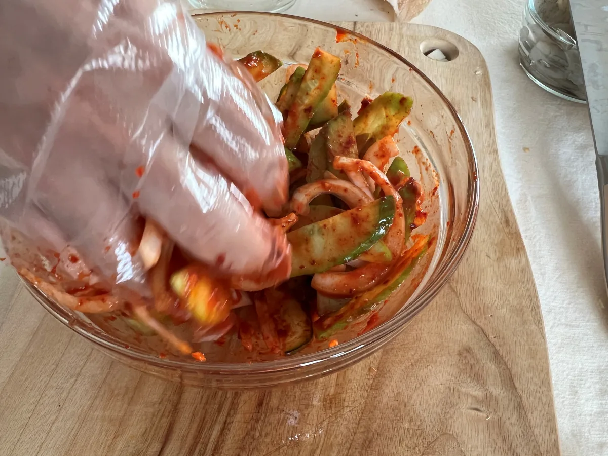 새콤달콤 오이무침 레시피 5분이면 뚝딱 간단반찬