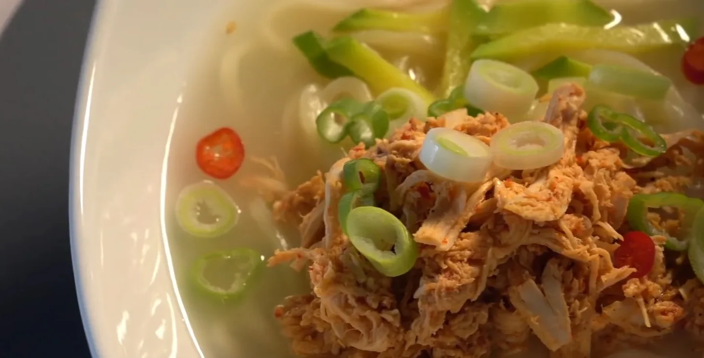 닭칼국수 만들기 닭가슴살 요리 건강식 보양식 레시피