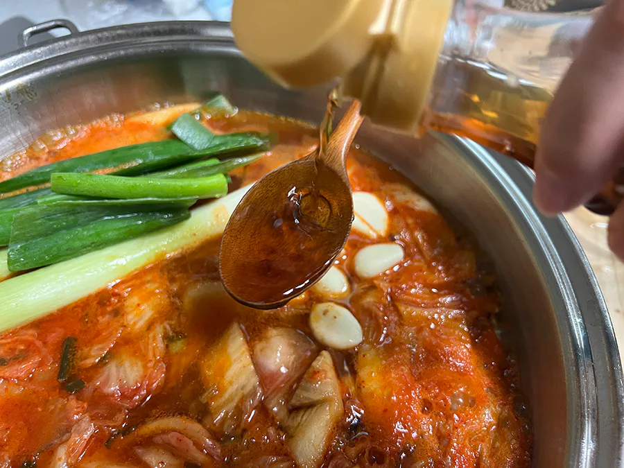 편스토랑 류수영 레시피 돼지고기 김치찜 만들기