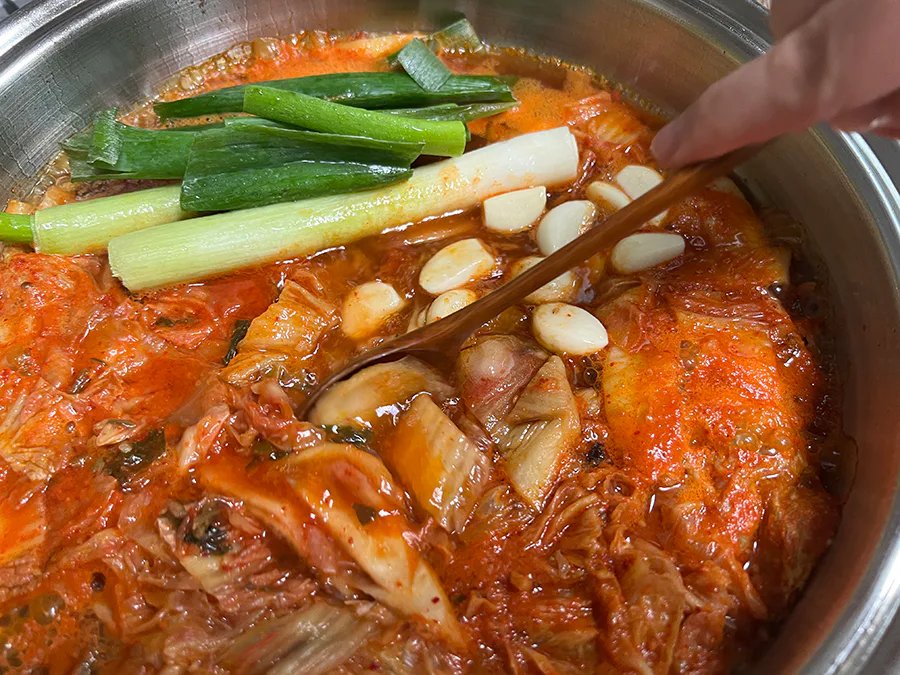편스토랑 류수영 레시피 돼지고기 김치찜 만들기