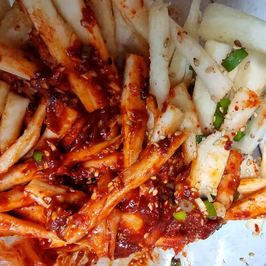 더덕무침 만드는법 더덕 손질부터 양념 까지~~