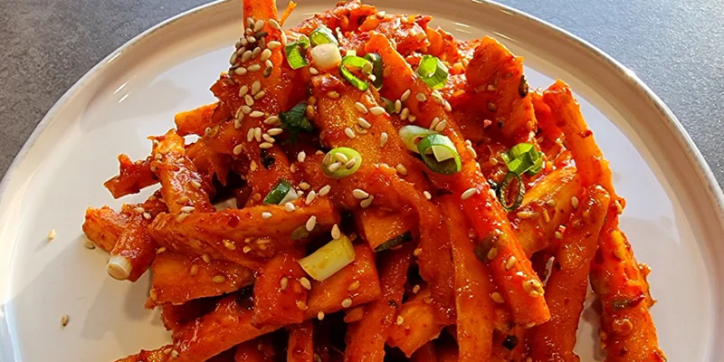 더덕무침 만드는법 더덕 손질부터 양념 까지~~
