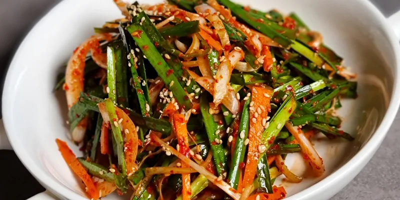 부추겉절이 만드는법 훈제오리 부추무침 레시피!