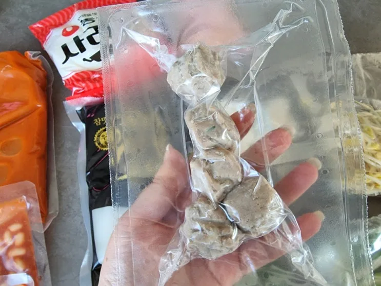 부대찌개 햄폭탄 치즈부대찌개 마켓컬리 밀키트로~