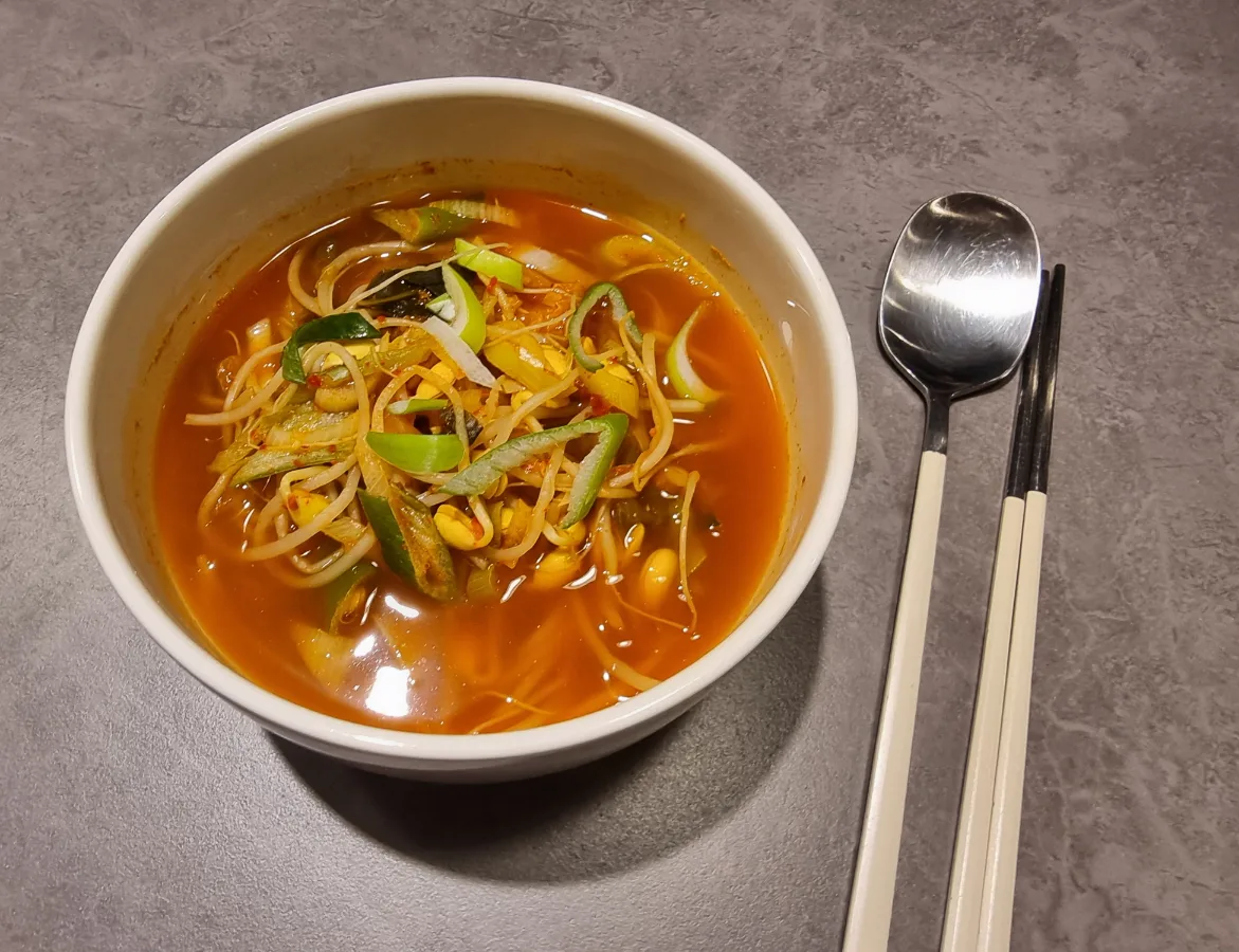 김치콩나물국 끓이는법 속풀리는 김치국
