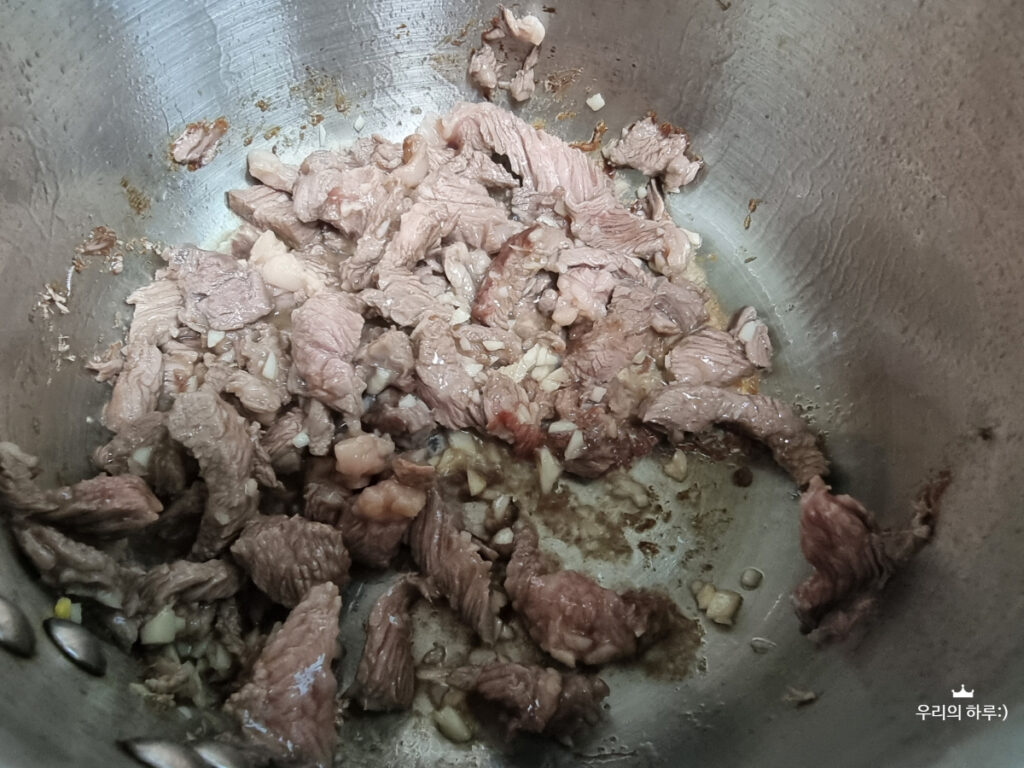 소고기 떡국 끓이는 법 10분 간단요리 맛보장! 떡국 레시피 13 11 2