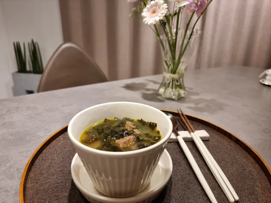 소고기미역국 끓이는 방법 맛있는 미역국 끓이는방법