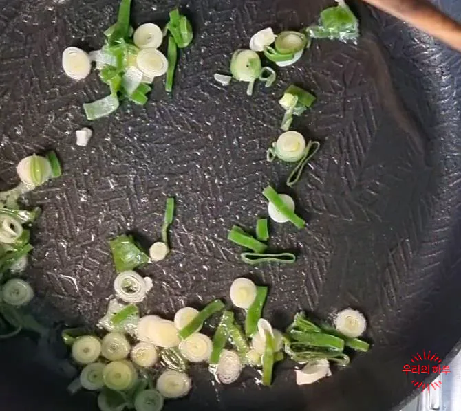 김치볶음밥 레시피 간단하면서 정말 맛있어요!