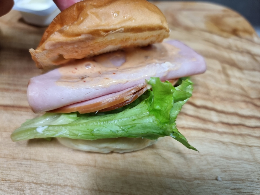 햄치즈 샌드위치 모닝빵 5분 완성 컷 존쿡델리미트 25 21