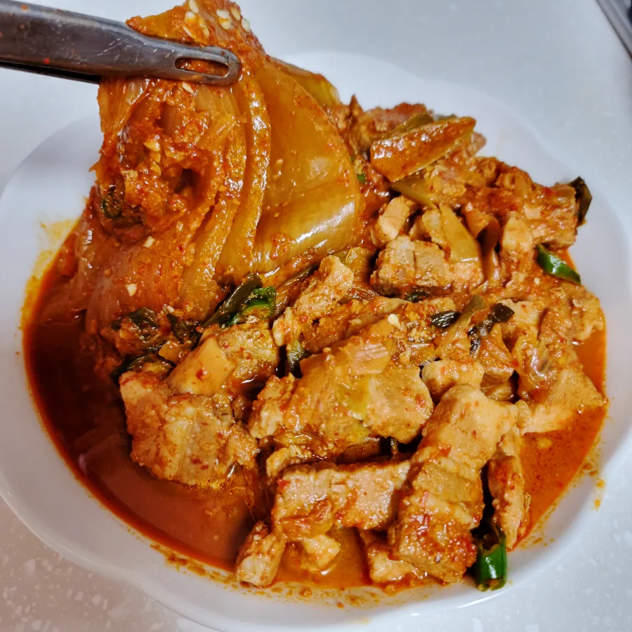 돼지고기 김치찜 레시피 삼겹살 묵은지 김치찜 만들기 백종원 김치찜 레시피