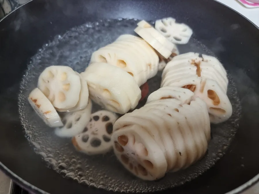 쫀득한 연근조림 만드는법 아삭한 연근조림 레시피
