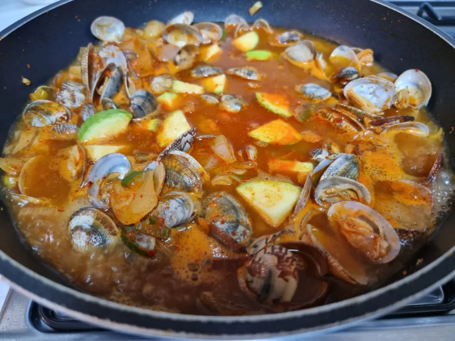 순두부찌개 끓이는법 바지락 순두부찌개 레시피 양념 순두부 요리 바지락해감