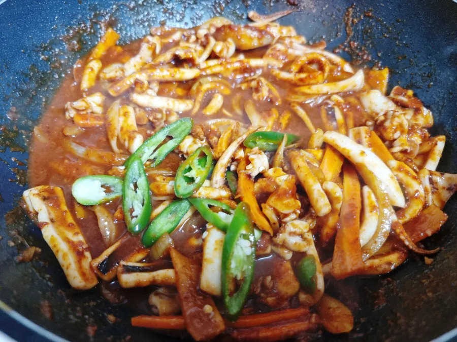 매운 오징어볶음 레시피 양념장 황금레시피 오징어 요리 손질법