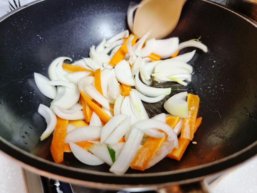 매운 오징어볶음 레시피 양념장 황금레시피 오징어 요리 손질법 12 10 1