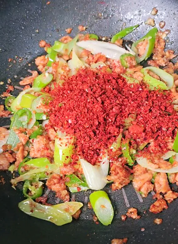 스팸 두부찌개 레시피 스팸두부짜글이 두부 스팸 간단 요리