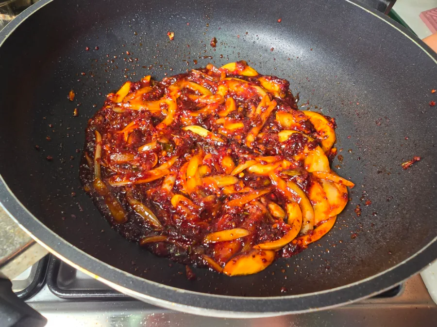 매콤 오징어볶음 레시피 양념 황금레시피 오징어 요리