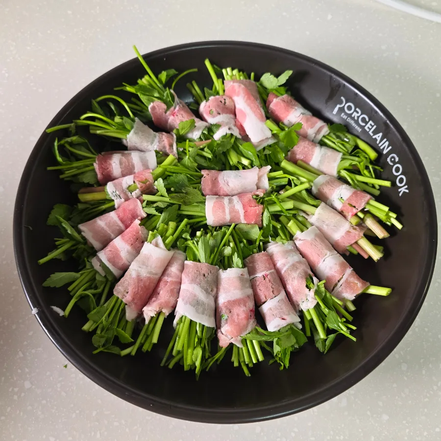 냉동 대패삼겹살 구이 청도 미나리 대패삼겹말이 삼겹살 요리