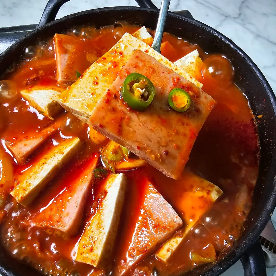 스팸 두부찌개 레시피 스팸두부짜글이 두부 스팸 간단 요리