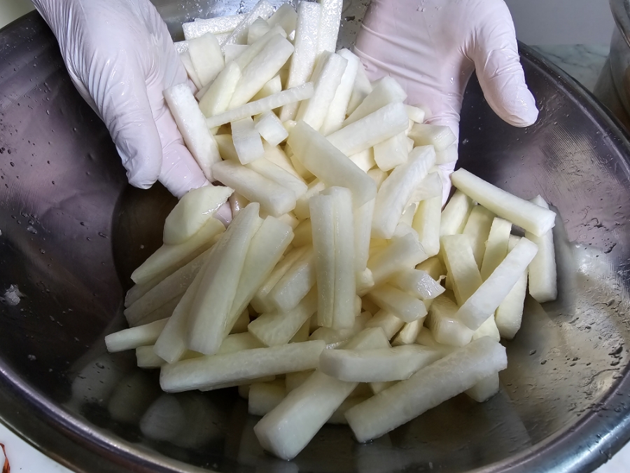 보쌈 무김치 만들기 꼬들한 보쌈무 무생채 만드는법 6 5 8