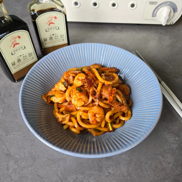 볶음우동 만드는법 맛간장으로 5분만에 요리하는 방법 달콩간장