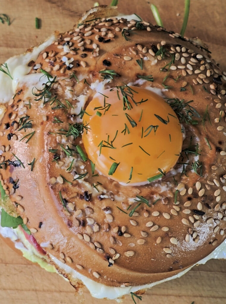 베이글 맛있게 먹는법 베이글 훈제연어 샌드위치 만들기 23 21