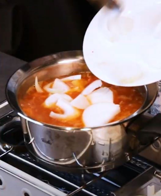 역대급 스팸짜글이 초간단 양념 고추참치 신의 한수 스팸요리 12 10 32