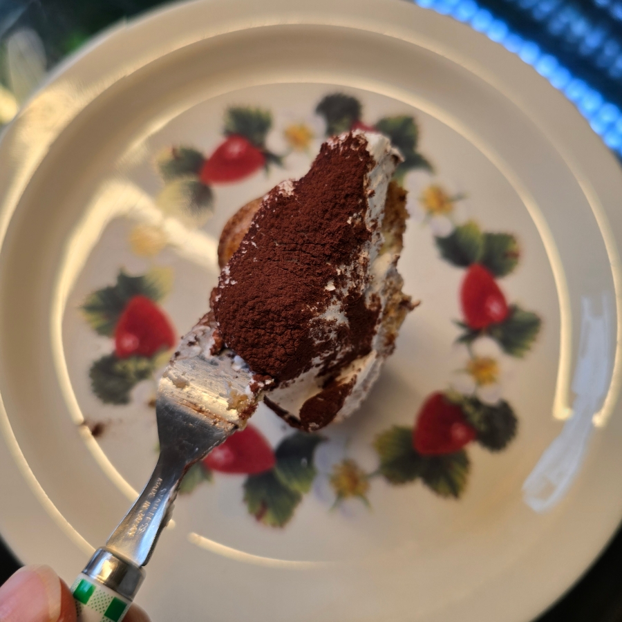 이태원 베리베리베리머치 예쁜 감성의 경리단길 딸기 디저트 카페 | 한끼공작소 21 15 | 한끼공작소