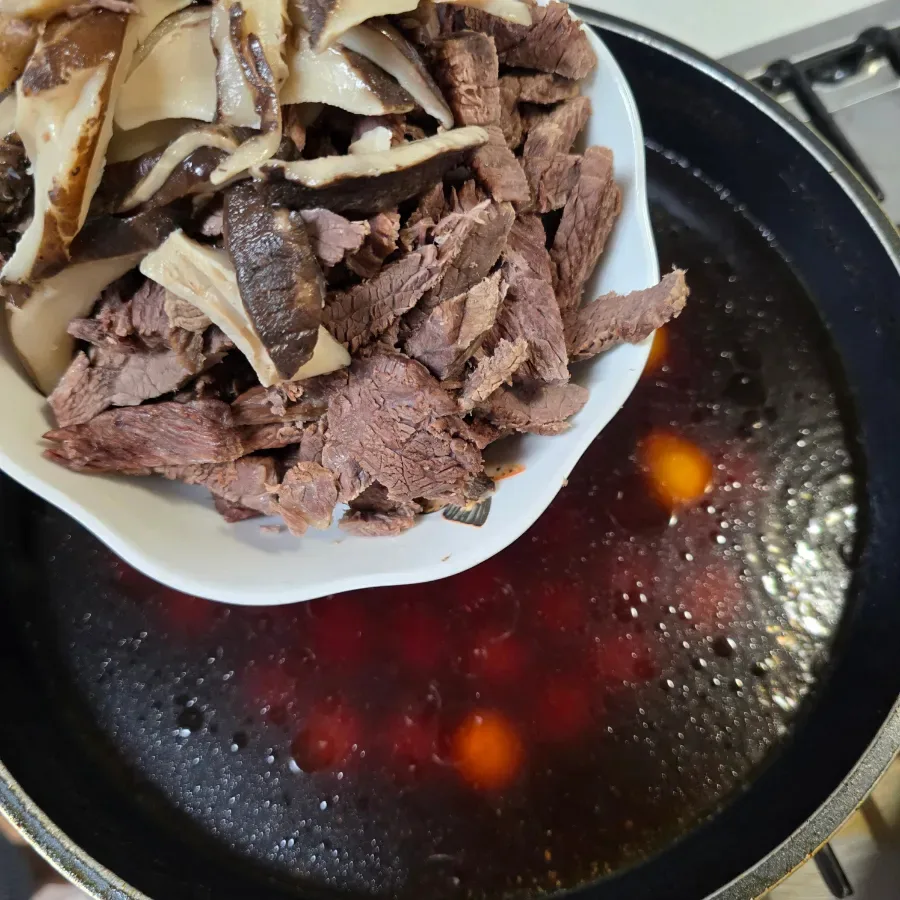 소고기 메추리알장조림 만들기 꽈리고추 소고기 장조림 레시피