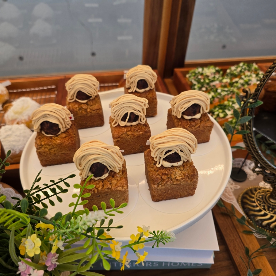 파주 대형카페 헤이리마을 빵 맛집 가드너스 카페 | 한끼공작소 17 12 | 한끼공작소