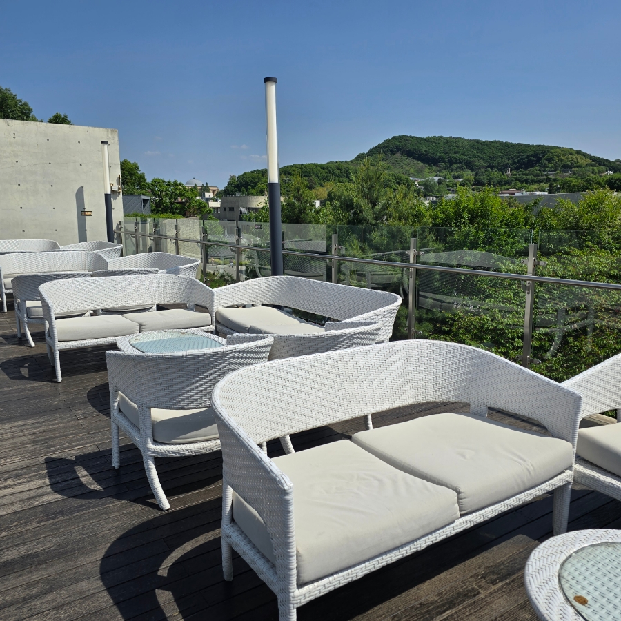 파주 대형카페 헤이리마을 빵 맛집 가드너스 카페 | 한끼공작소 30 2 | 한끼공작소