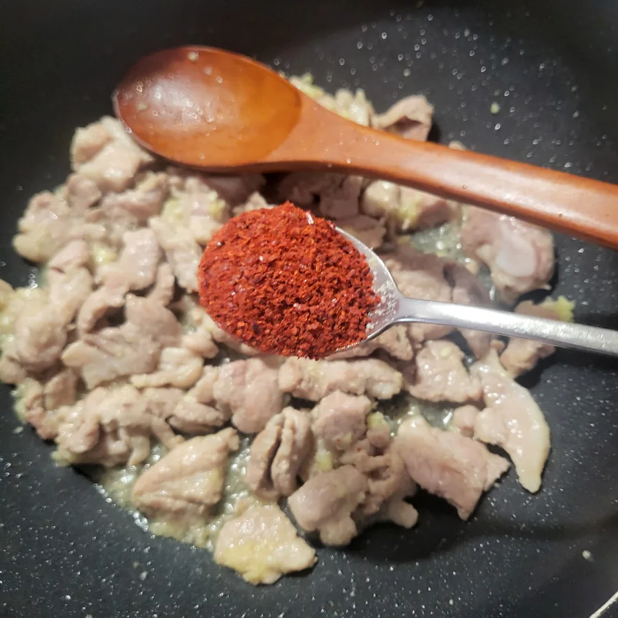 류수영 고추장찌개 레시피 감자 돼지고기 애호박 찌개