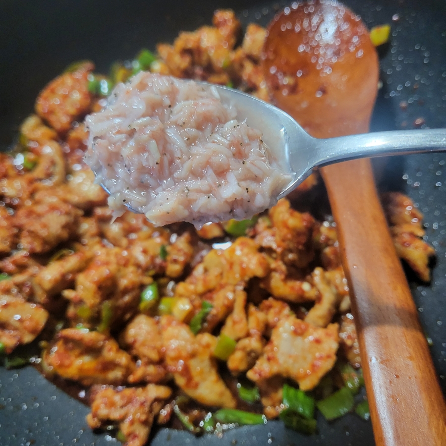 류수영 고추장찌개 레시피 감자 돼지고기 애호박 찌개 | 한끼공작소 16 7 | 한끼공작소