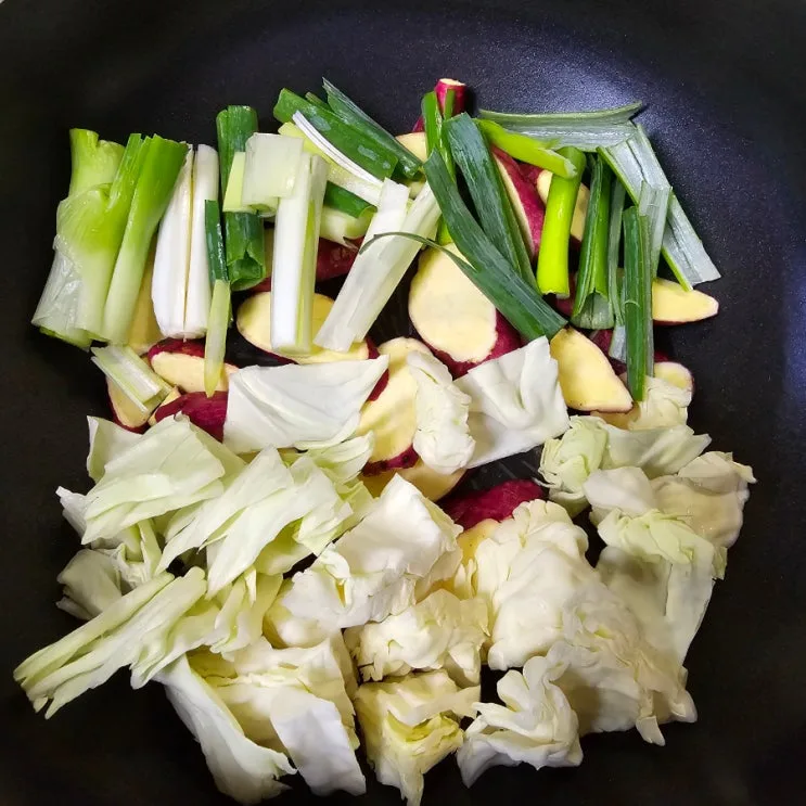 서진이네 닭갈비 레시피 : 황금비법 양념장과 비빔면 완벽 재현하기