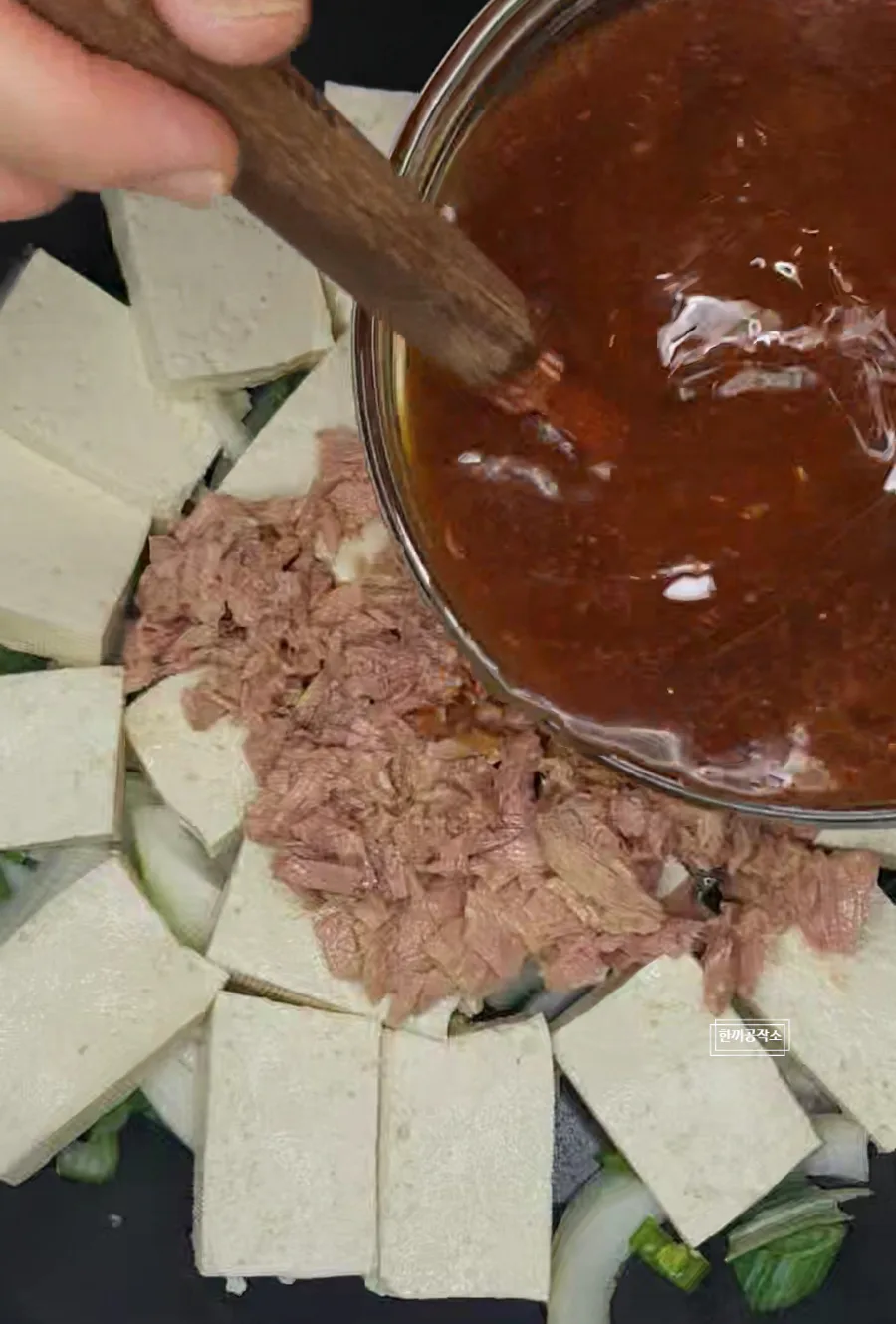 참치 두부찌개 만드는법 참치두부짜글이 참치캔요리