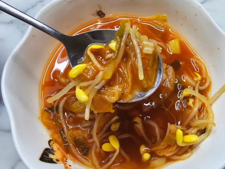 김치 콩나물국 끓이는 법 얼큰 콩나물 김치국 레시피