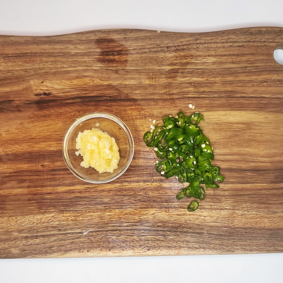 이찬원 파닭전 만들기 닭다리살 요리 마늘간장소스 레시피 8 7 93