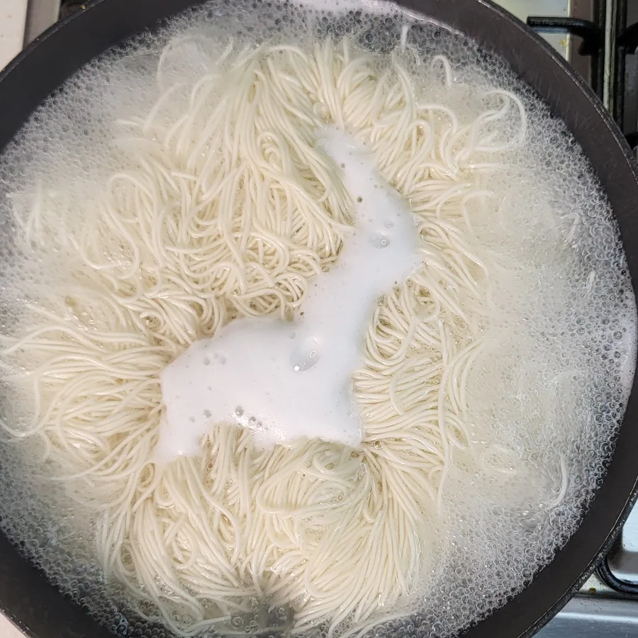 추워지는 날씨엔 역시 류수영 어묵국수 어남선생 레시피