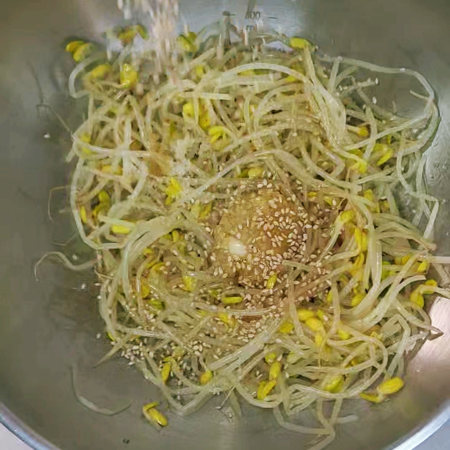 하얀 콩나물무침 레시피 참치액 콩나물 삶는시간 삶기 15 14 39