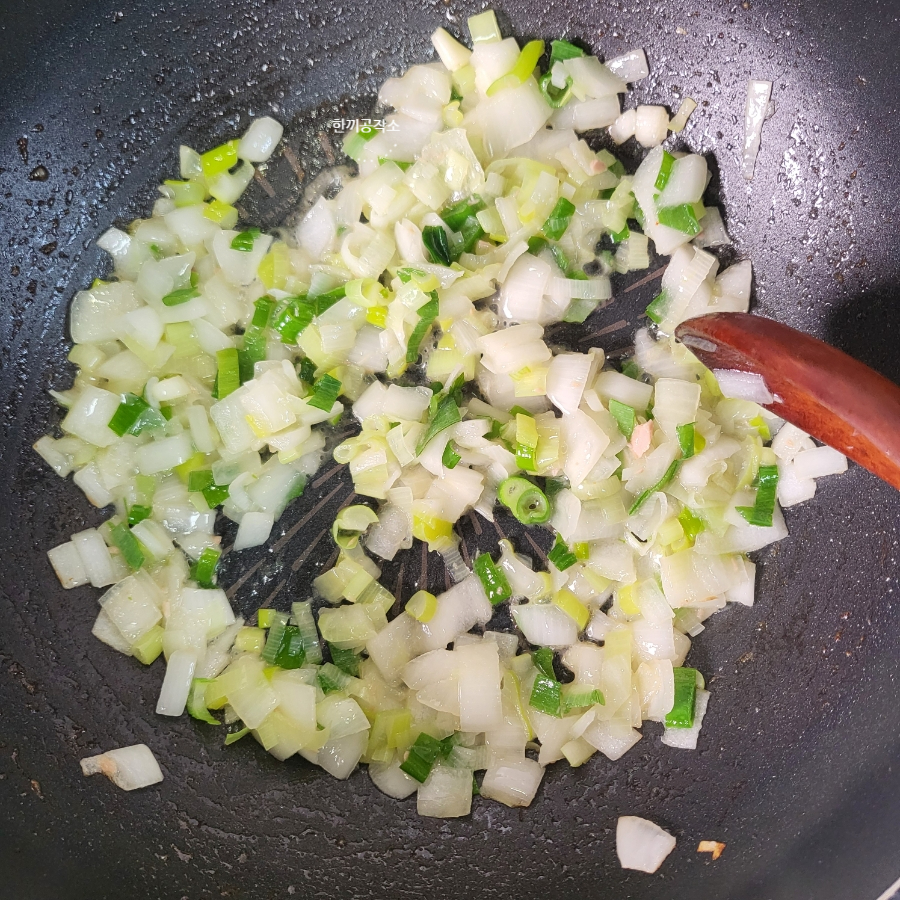 백종원 김치볶음밥 레시피 참치 간단 김치볶음밥 만들기 8 7 7