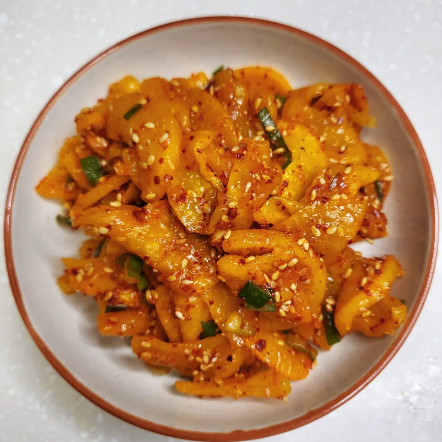 꼬들 단무지무침 바쁠때 뚝딱! 치자 쫄깃 단무지무침 만들기