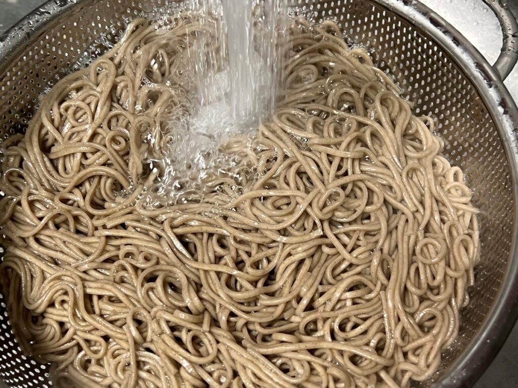 들기름 막국수 만들기 정말 맛있는 초간단 레시피 6 들기름 막국수