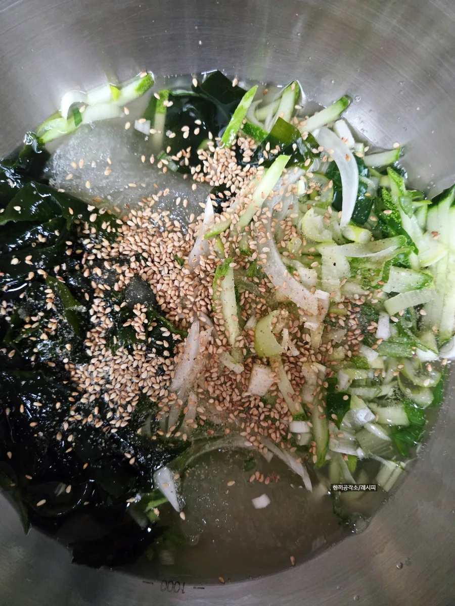 오이냉국 레시피, 냉면육수 성공 치트키! 오이미역냉국