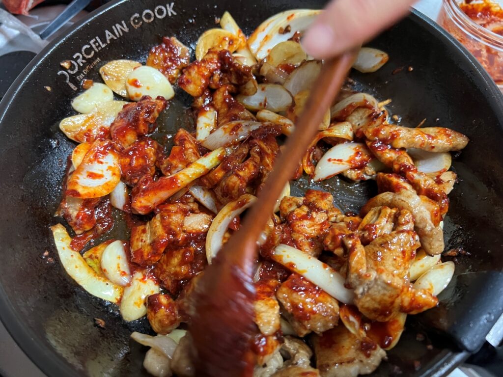 제육볶음 레시피 맛보장 양념/ 도드람한돈 삼겹살 돼지고기 요리 24 21 5