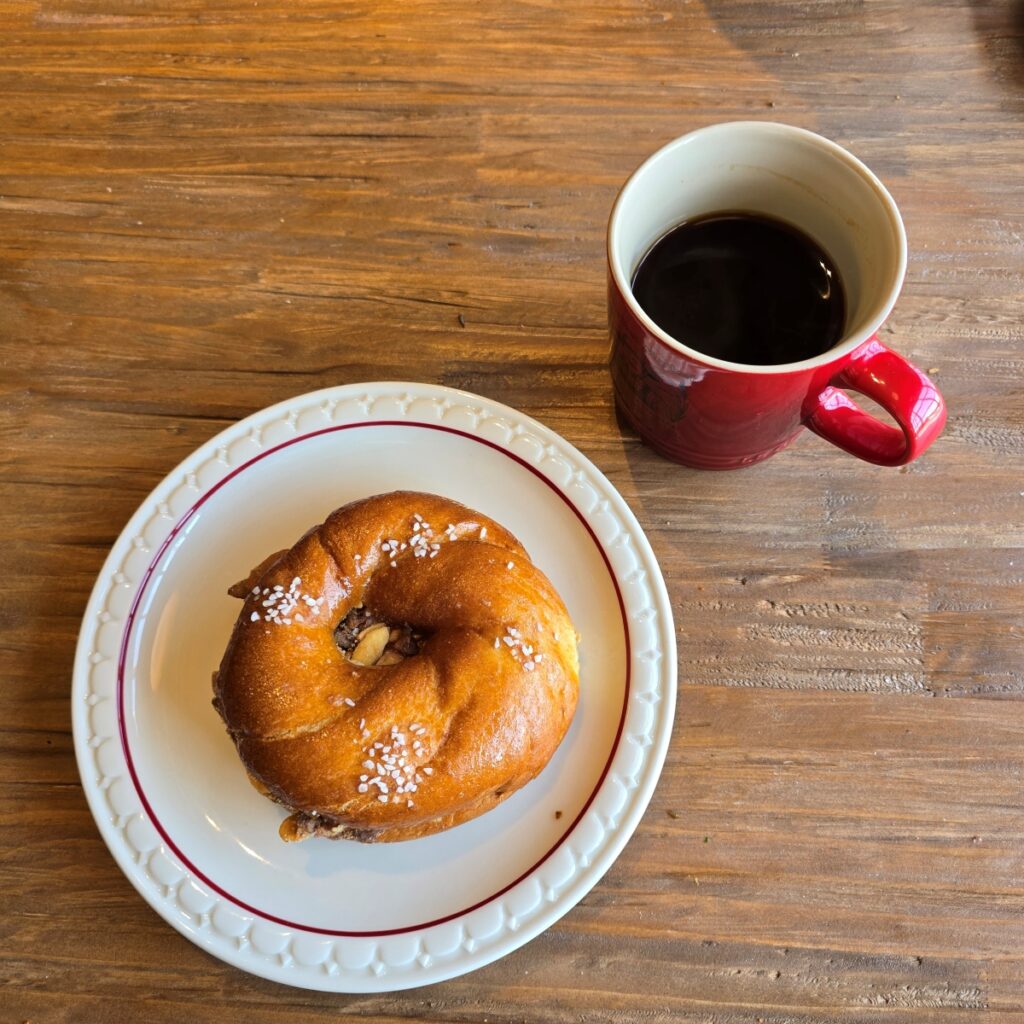 킴스델리마켓 일산 우리 동네 신상 카페 쌀 베이글 찐 후기! | 한끼공작소 21 9 | 한끼공작소