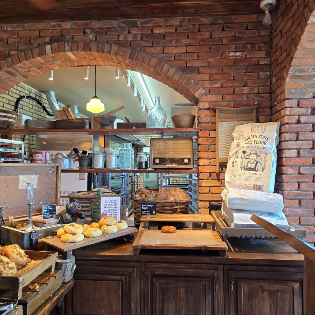 킴스델리마켓 일산 우리 동네 신상 카페 쌀 베이글 찐 후기! | 한끼공작소 27 | 한끼공작소