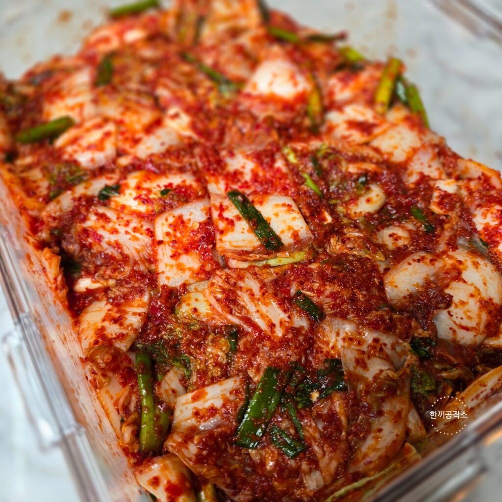 여름 배추김치 담그기, 아삭함이 살아있는 맛김치 레시피 막김치! | 한끼공작소 19 | 한끼공작소